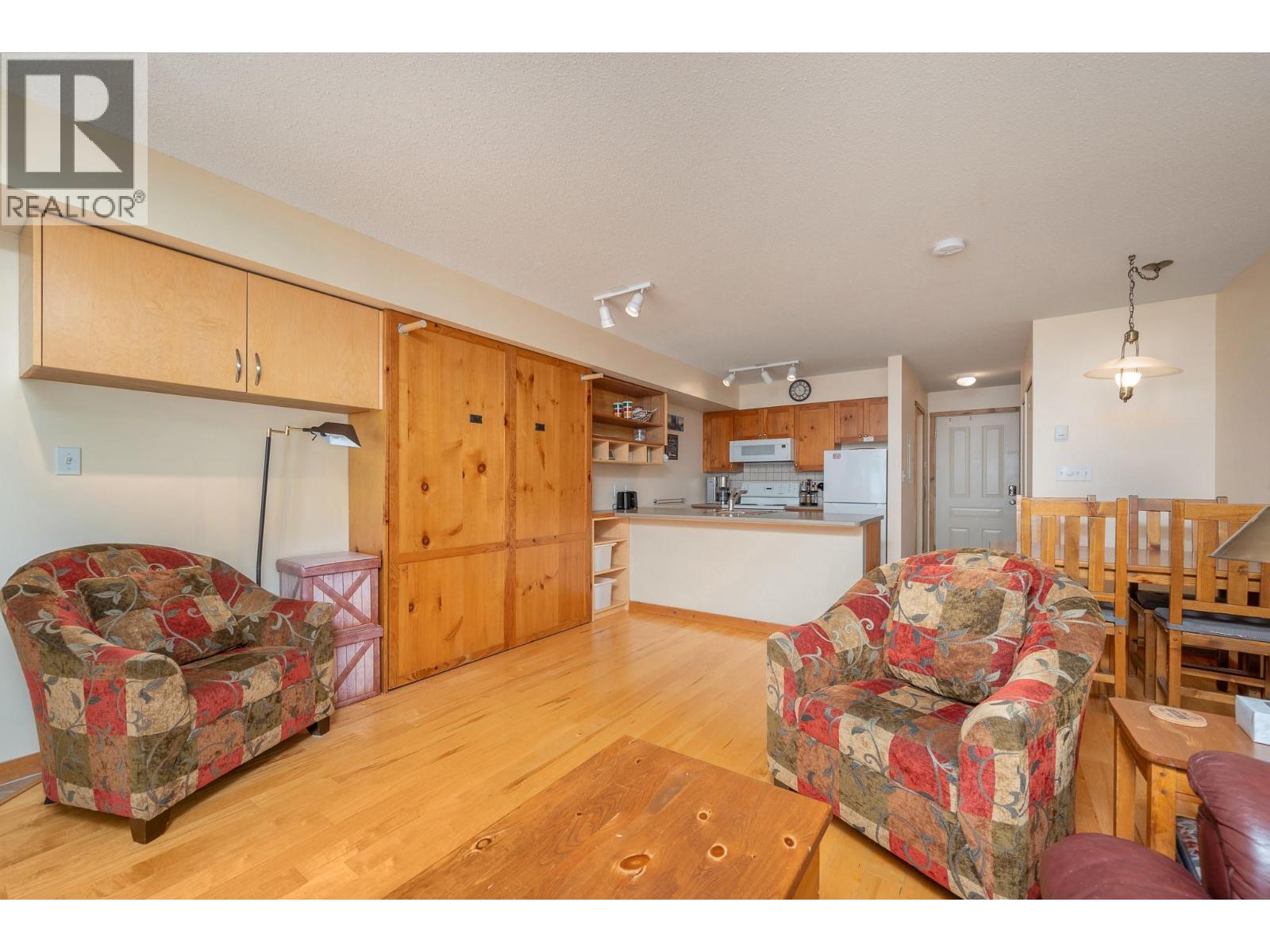 9808 Silver Star Road Unit# 202, Silver Star, British Columbia  V1B 3X4 - Photo 16 - 10402750