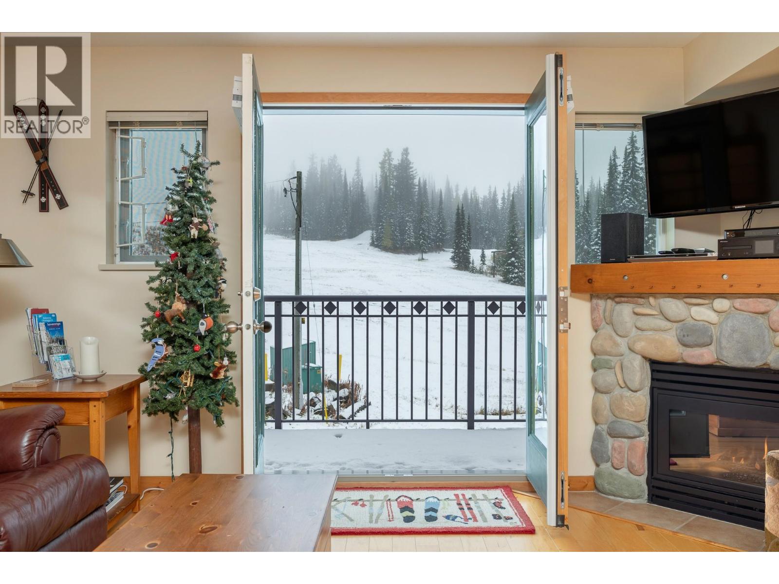 9808 Silver Star Road Unit# 202, Silver Star, British Columbia  V1B 3X4 - Photo 23 - 10402750