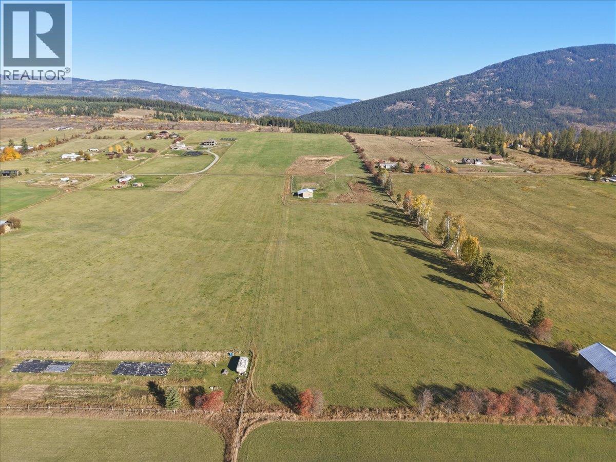 112 Mitchell Road, Cherryville, British Columbia  V0E 2G3 - Photo 6 - 10403526