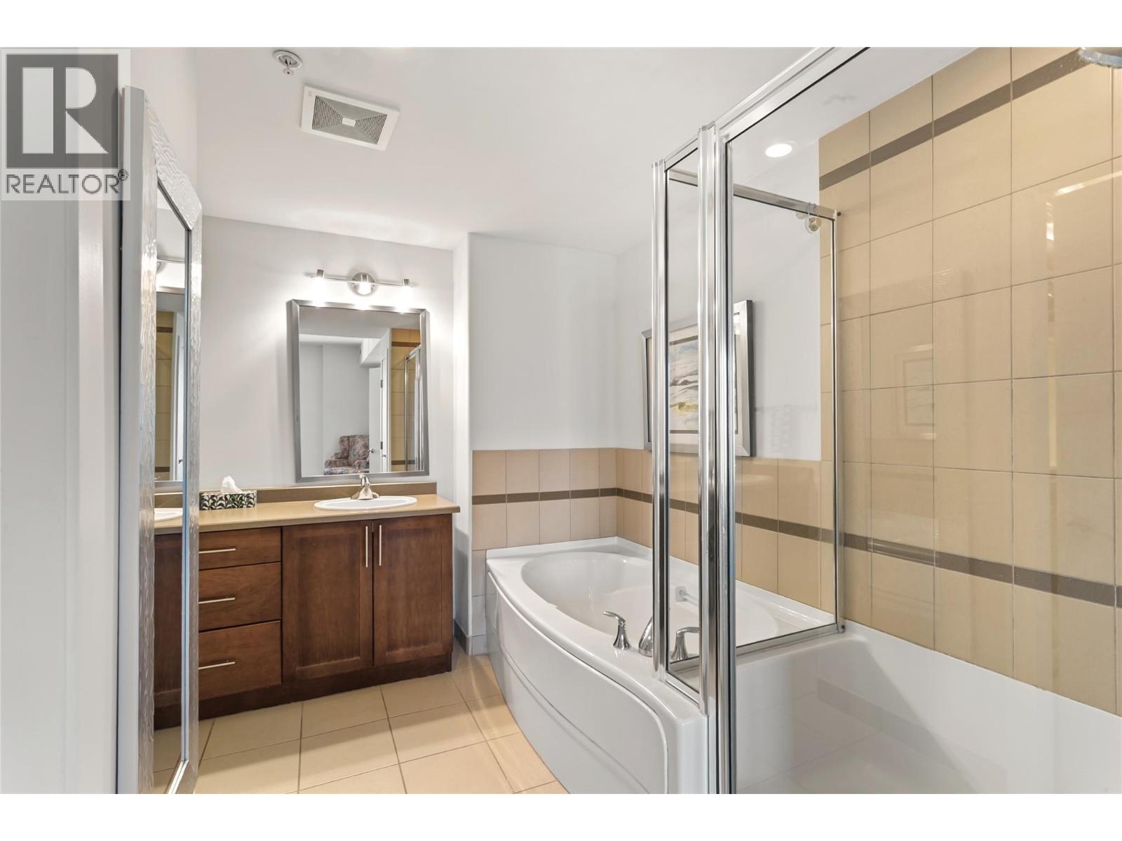 1160 Bernard Avenue Unit# 1205, Kelowna, British Columbia  V1Y 6R2 - Photo 19 - 10403188