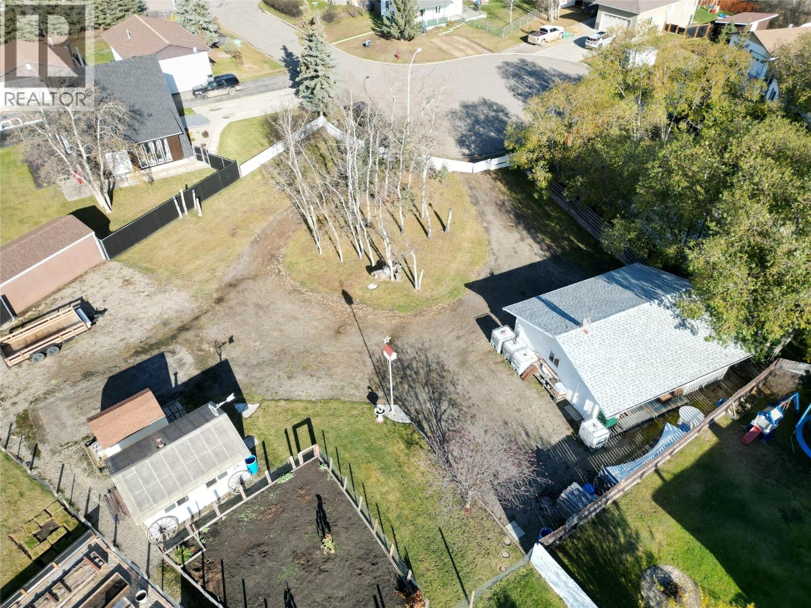 10717 Briarwood Crescent, Dawson Creek, British Columbia  V1G 4L8 - Photo 2 - 10403627