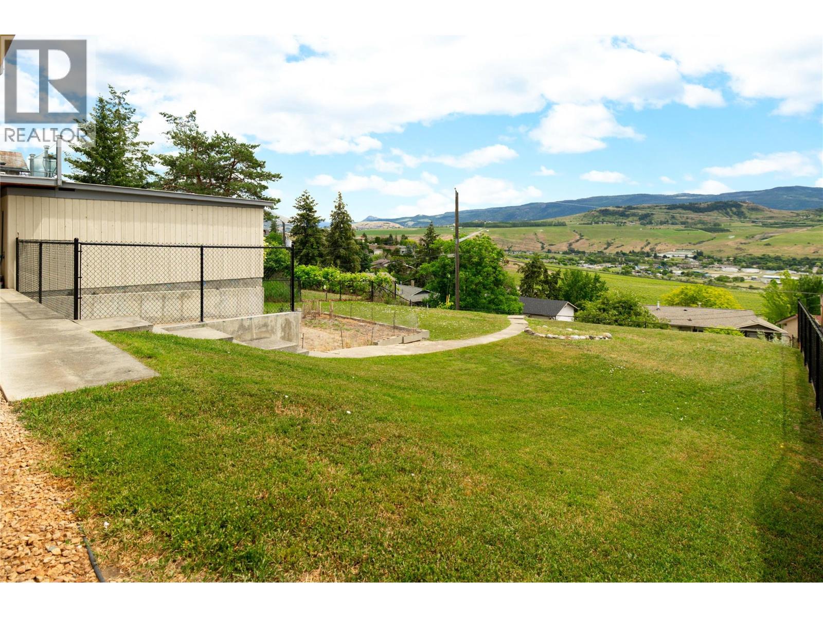 6636 Southwind Road, Vernon, British Columbia  V1H 1B7 - Photo 41 - 10403549