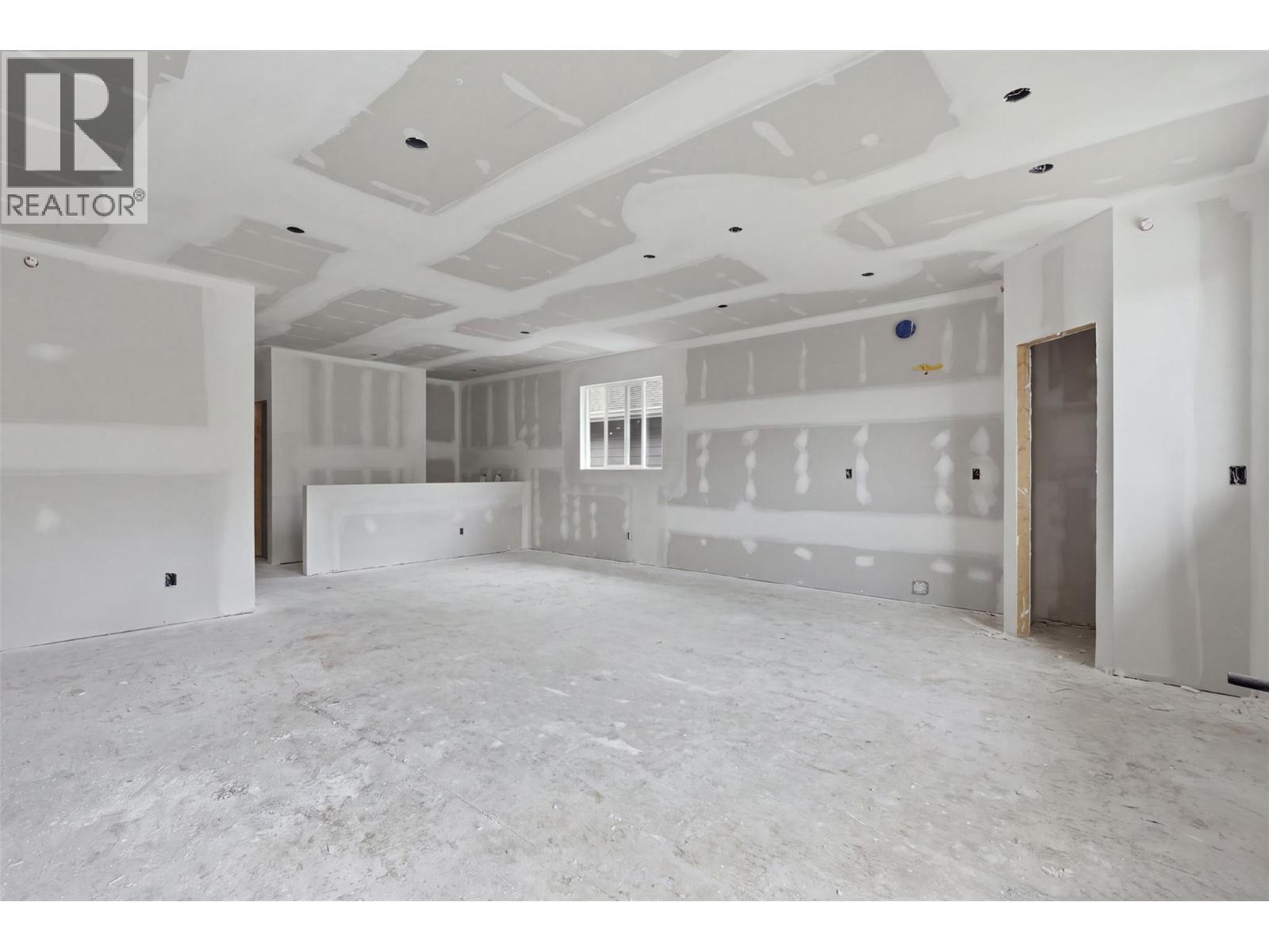 5878 Dallas Drive, Kamloops, British Columbia  V2C 4X2 - Photo 8 - 10403632