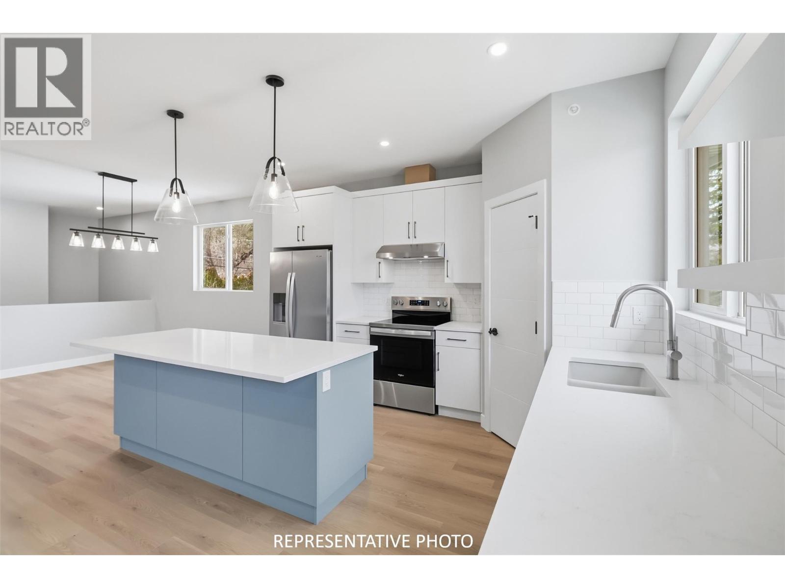 5878 Dallas Drive, Kamloops, British Columbia  V2C 4X2 - Photo 9 - 10403632