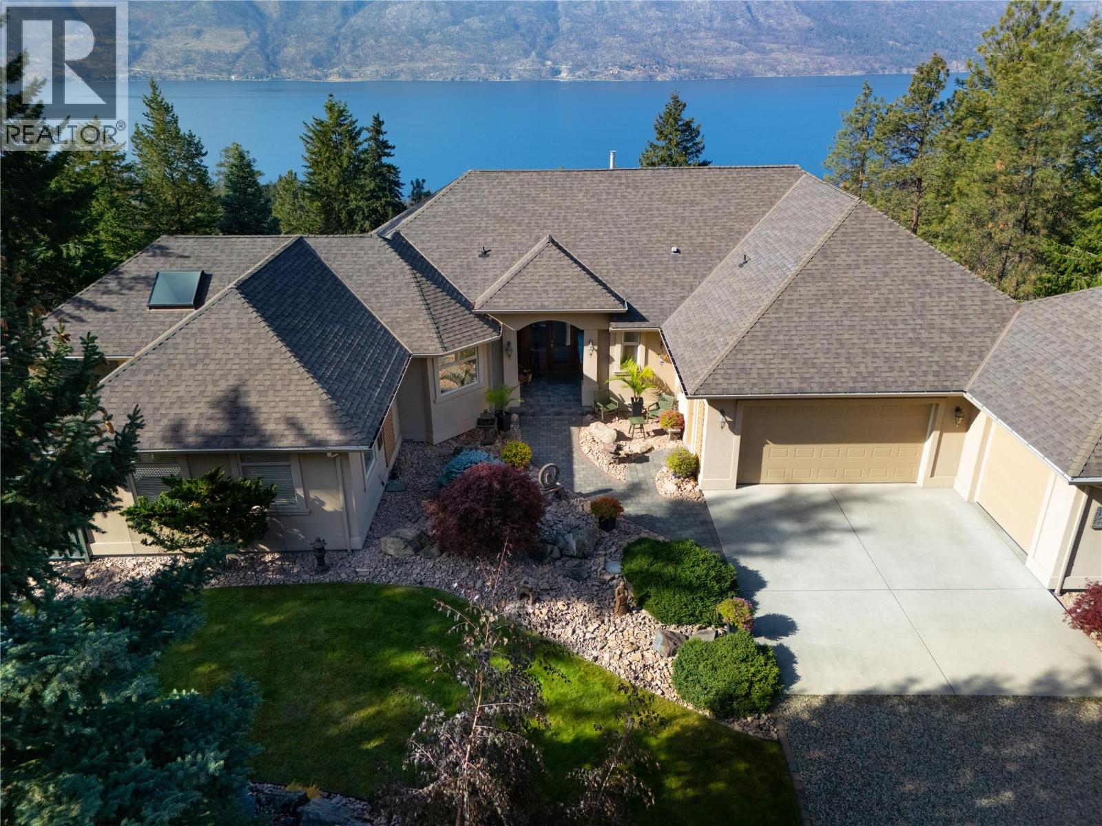 5812 Mccoubrey Road, Lake Country, British Columbia  V4V 2L3 - Photo 1 - 10403377