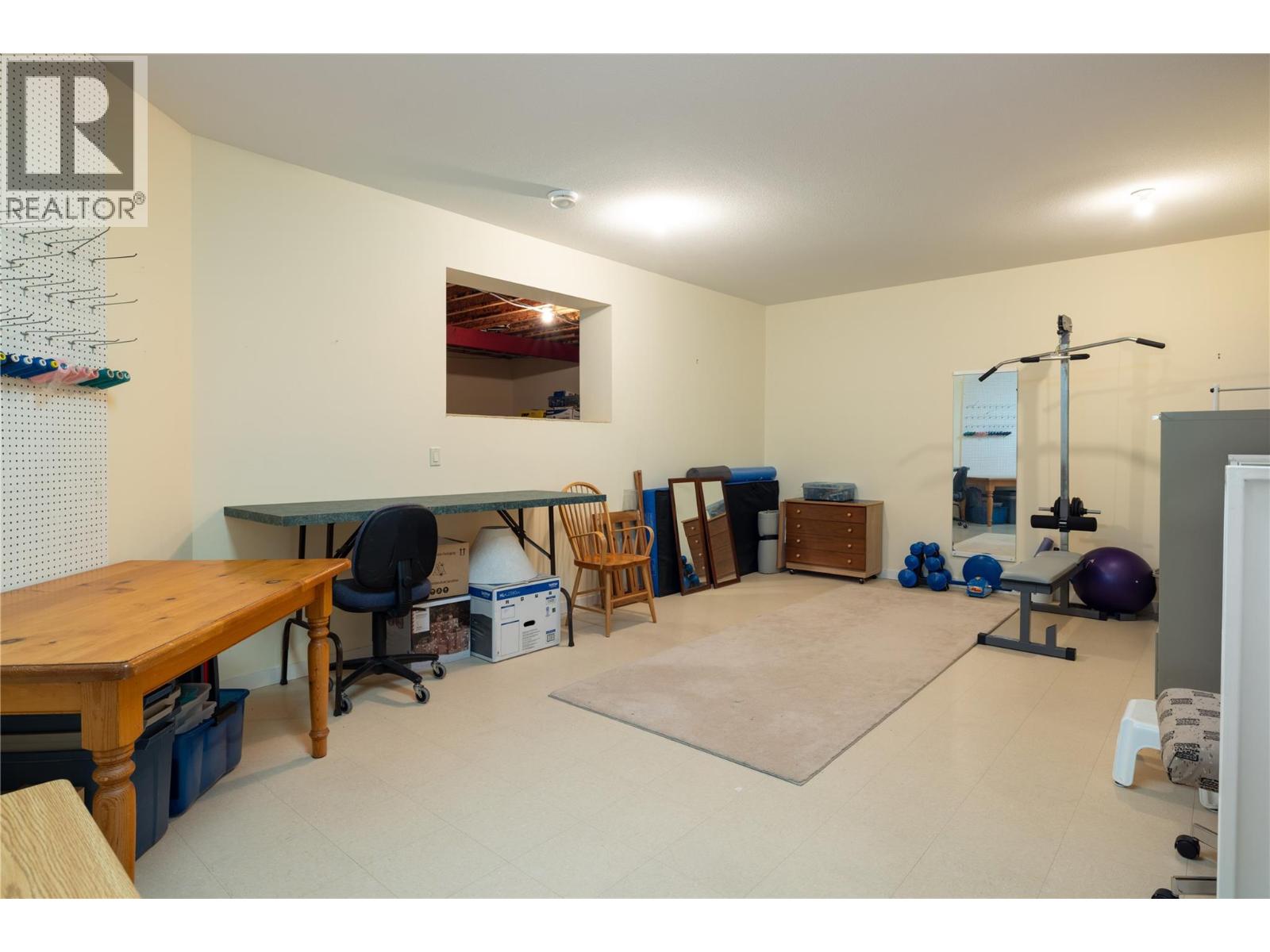 5812 Mccoubrey Road, Lake Country, British Columbia  V4V 2L3 - Photo 42 - 10403377
