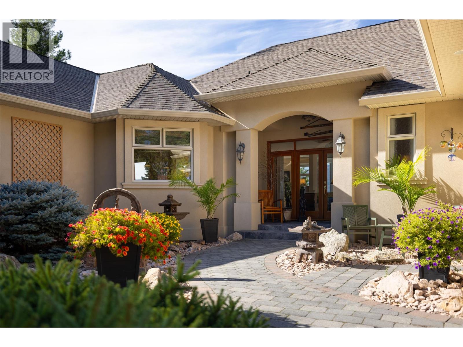 5812 Mccoubrey Road, Lake Country, British Columbia  V4V 2L3 - Photo 5 - 10403377