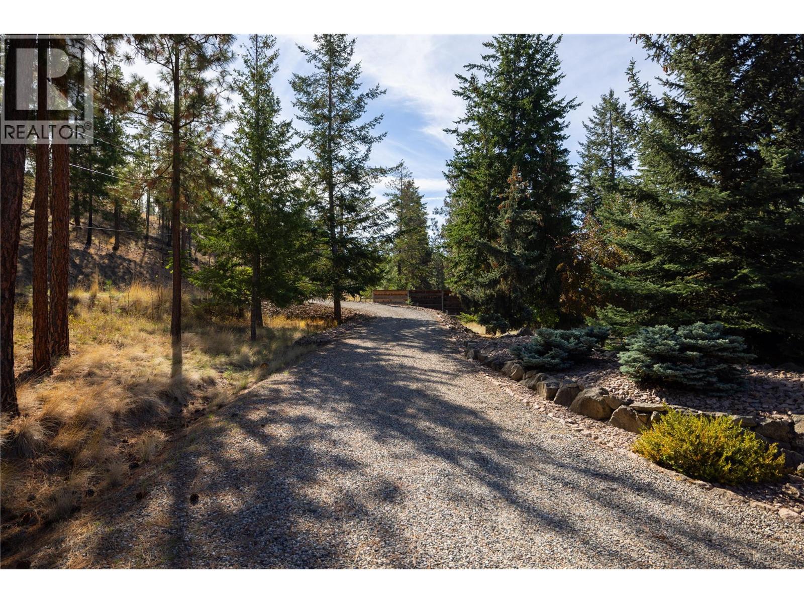 5812 Mccoubrey Road, Lake Country, British Columbia  V4V 2L3 - Photo 56 - 10403377