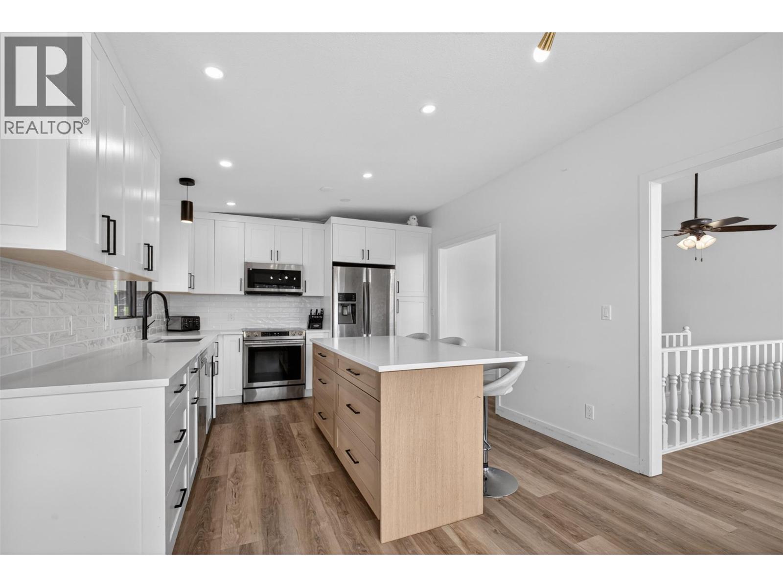 1750 Sonora Drive, Kelowna, British Columbia  V1Y 8K7 - Photo 4 - 10403179