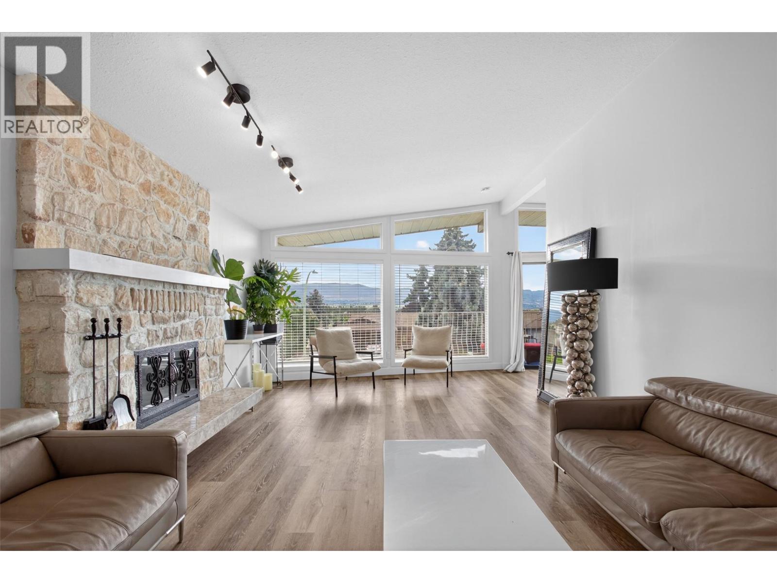 1750 Sonora Drive, Kelowna, British Columbia  V1Y 8K7 - Photo 5 - 10403179