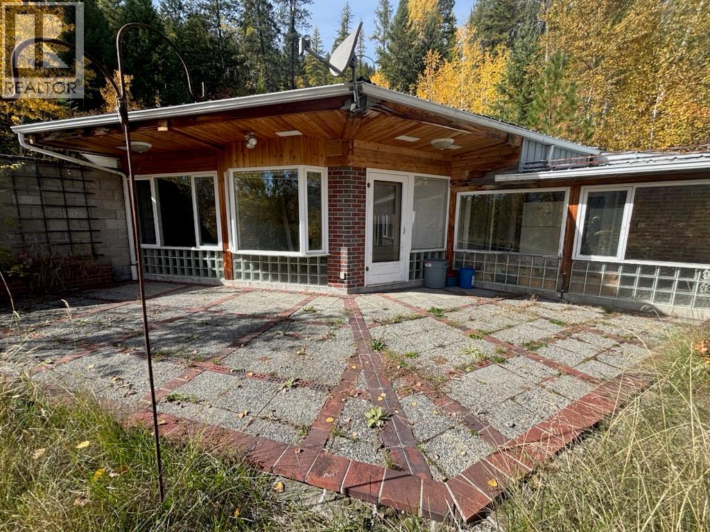 11105 North Fork Road, Grand Forks, British Columbia  V0H 1H8 - Photo 4 - 10403061