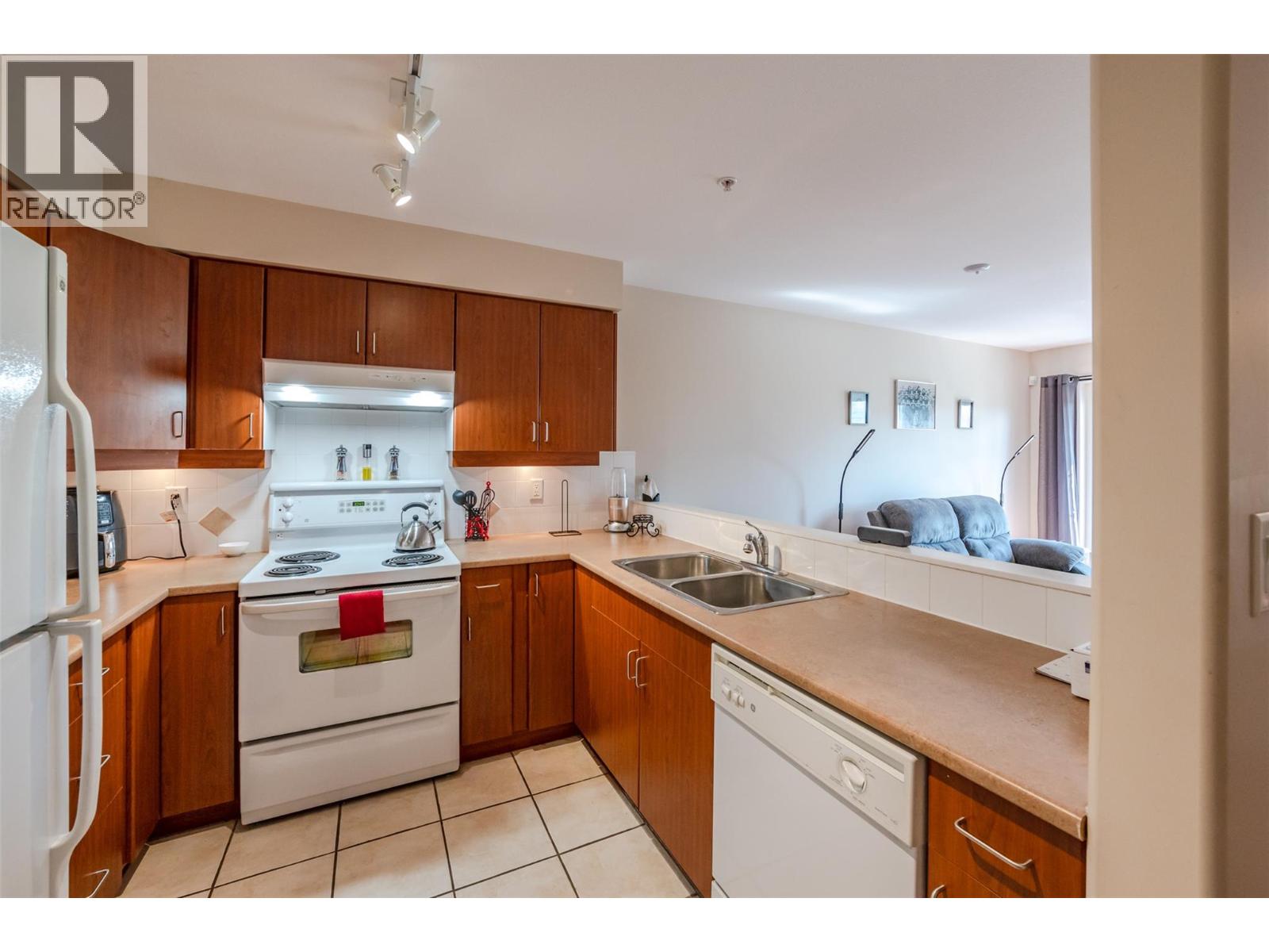 7600 Cottonwood Drive Unit# 404, Osoyoos, British Columbia  V0H 1V0 - Photo 24 - 10403624