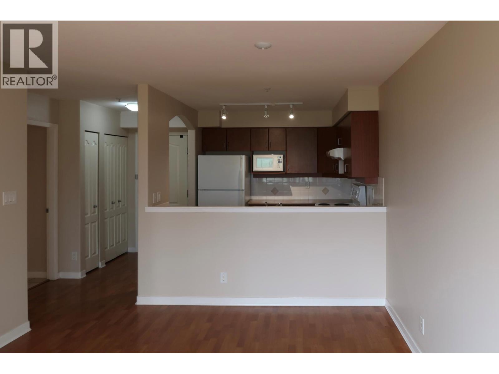 7600 Cottonwood Drive Unit# 404, Osoyoos, British Columbia  V0H 1V0 - Photo 4 - 10403624