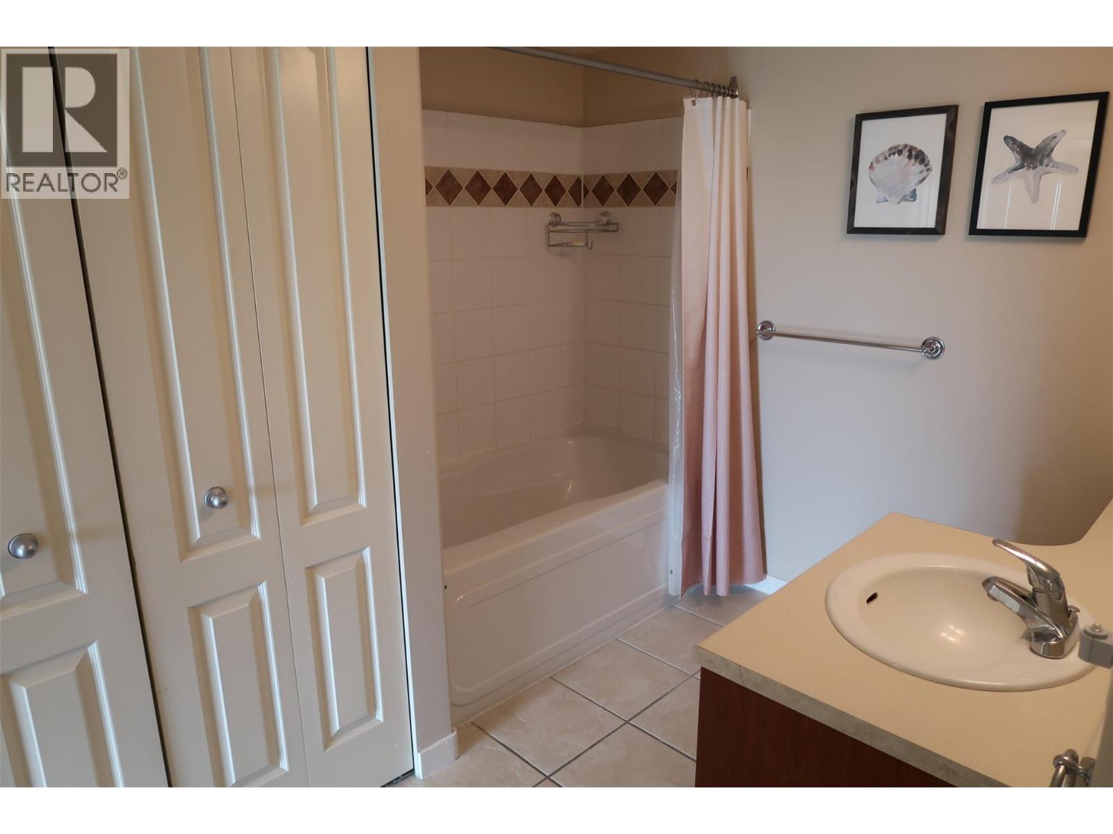 7600 Cottonwood Drive Unit# 404, Osoyoos, British Columbia  V0H 1V0 - Photo 8 - 10403624