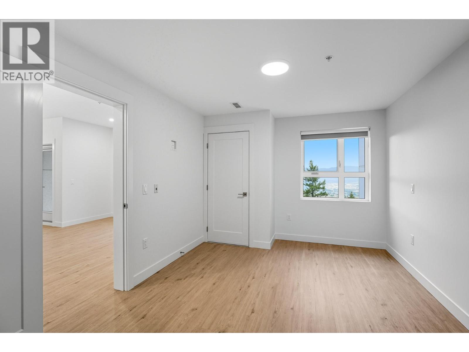 1844 Qu'appelle Boulevard Unit# 204, Kamloops, British Columbia  V2E 0E8 - Photo 10 - 10403612