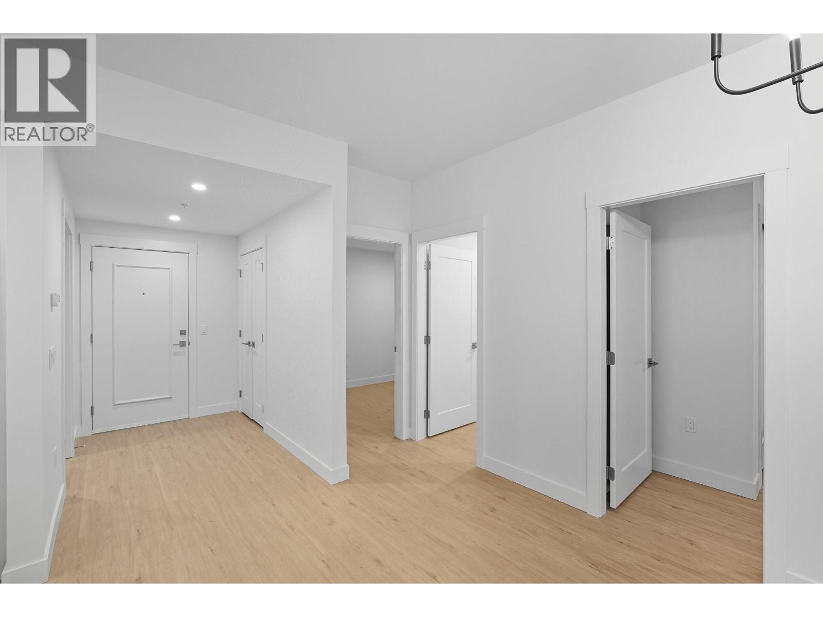 1844 Qu'appelle Boulevard Unit# 204, Kamloops, British Columbia  V2E 0E8 - Photo 16 - 10403612