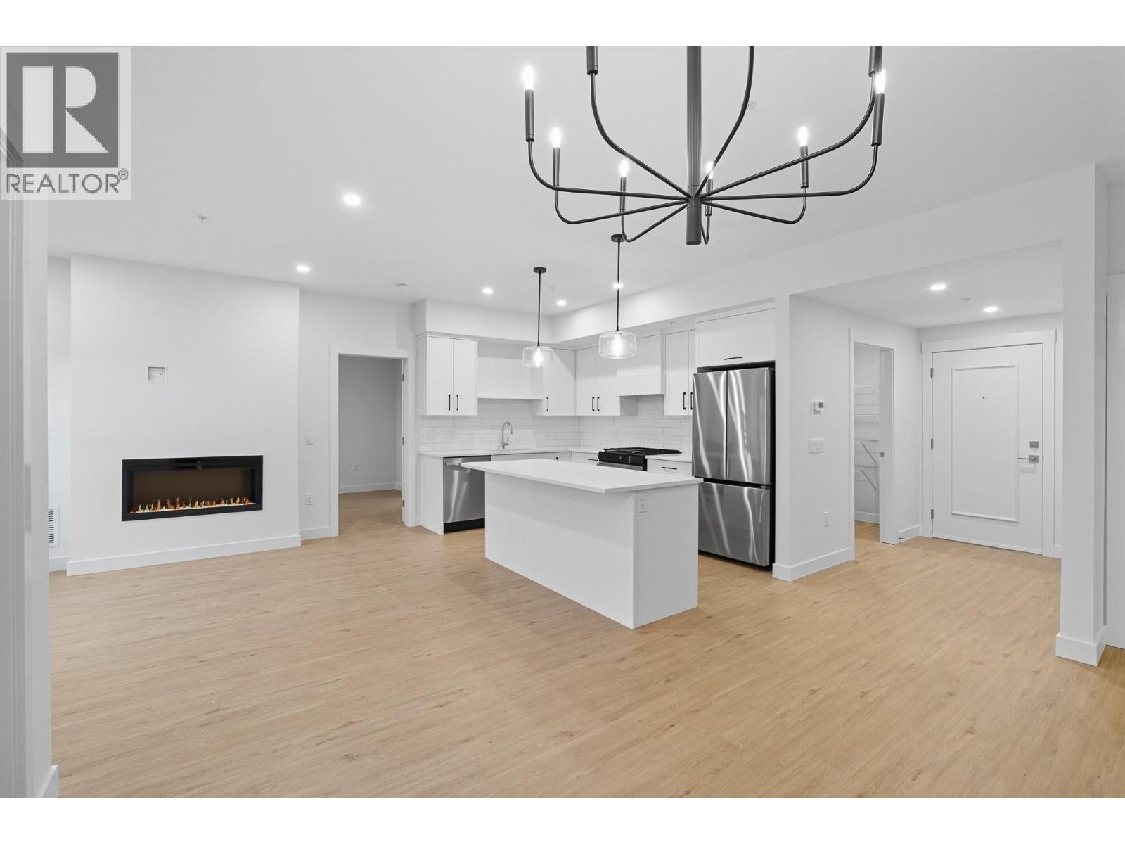 1844 Qu'appelle Boulevard Unit# 204, Kamloops, British Columbia  V2E 0E8 - Photo 6 - 10403612