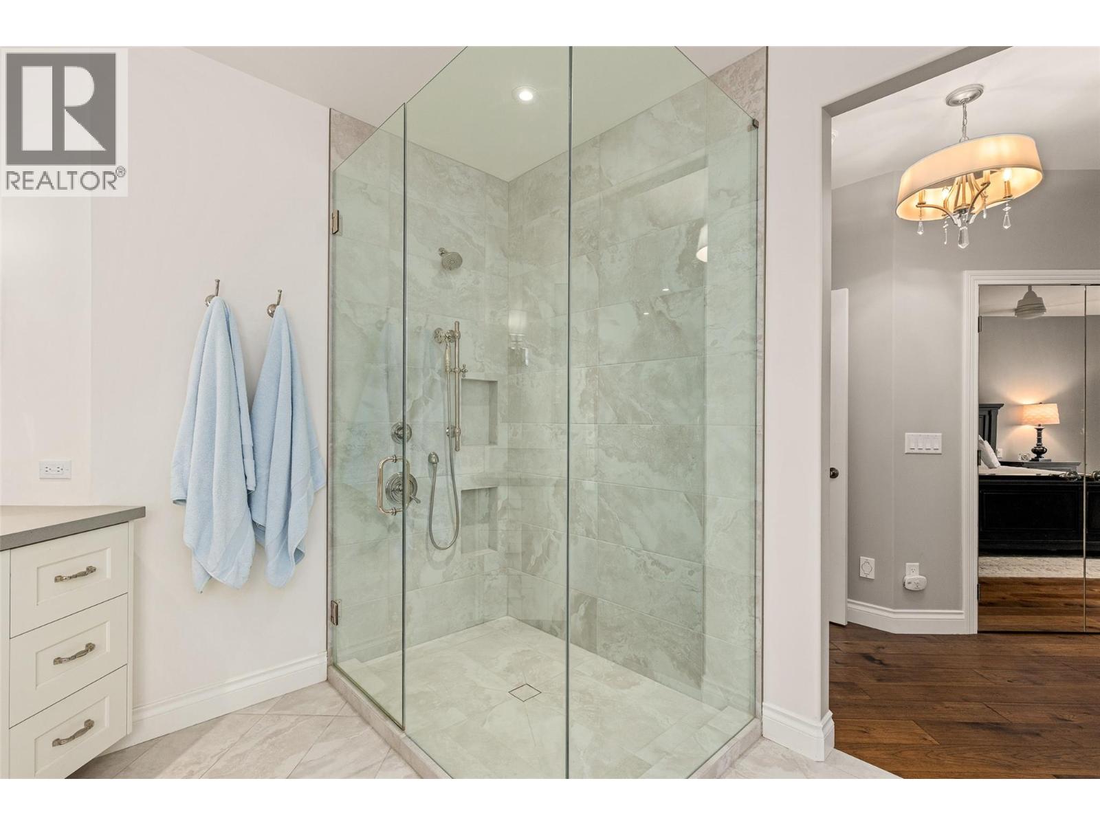 3887 Gallaghers Parkway, Kelowna, British Columbia  V1W 3Z8 - Photo 30 - 10403084
