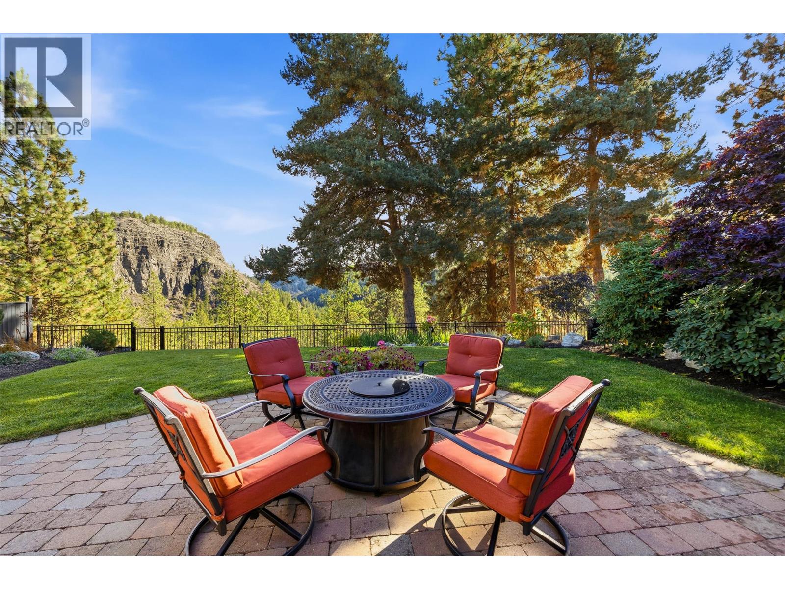 3887 Gallaghers Parkway, Kelowna, British Columbia  V1W 3Z8 - Photo 42 - 10403084
