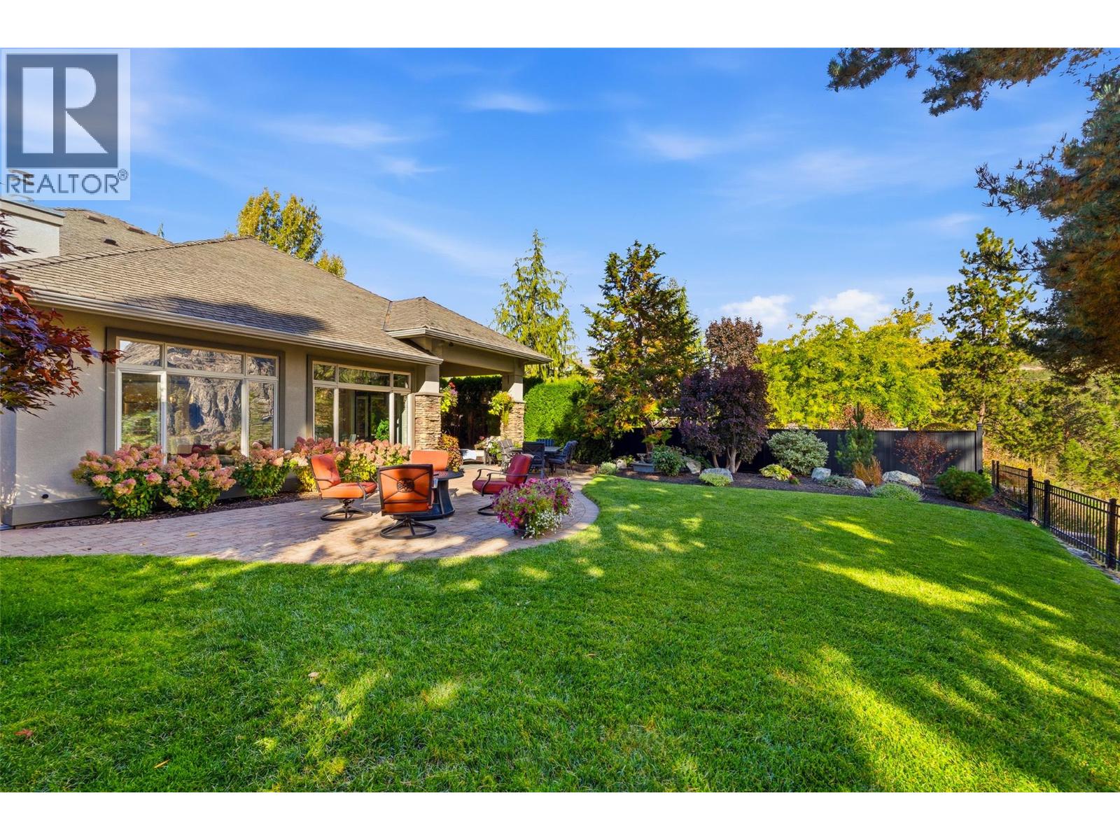 3887 Gallaghers Parkway, Kelowna, British Columbia  V1W 3Z8 - Photo 45 - 10403084