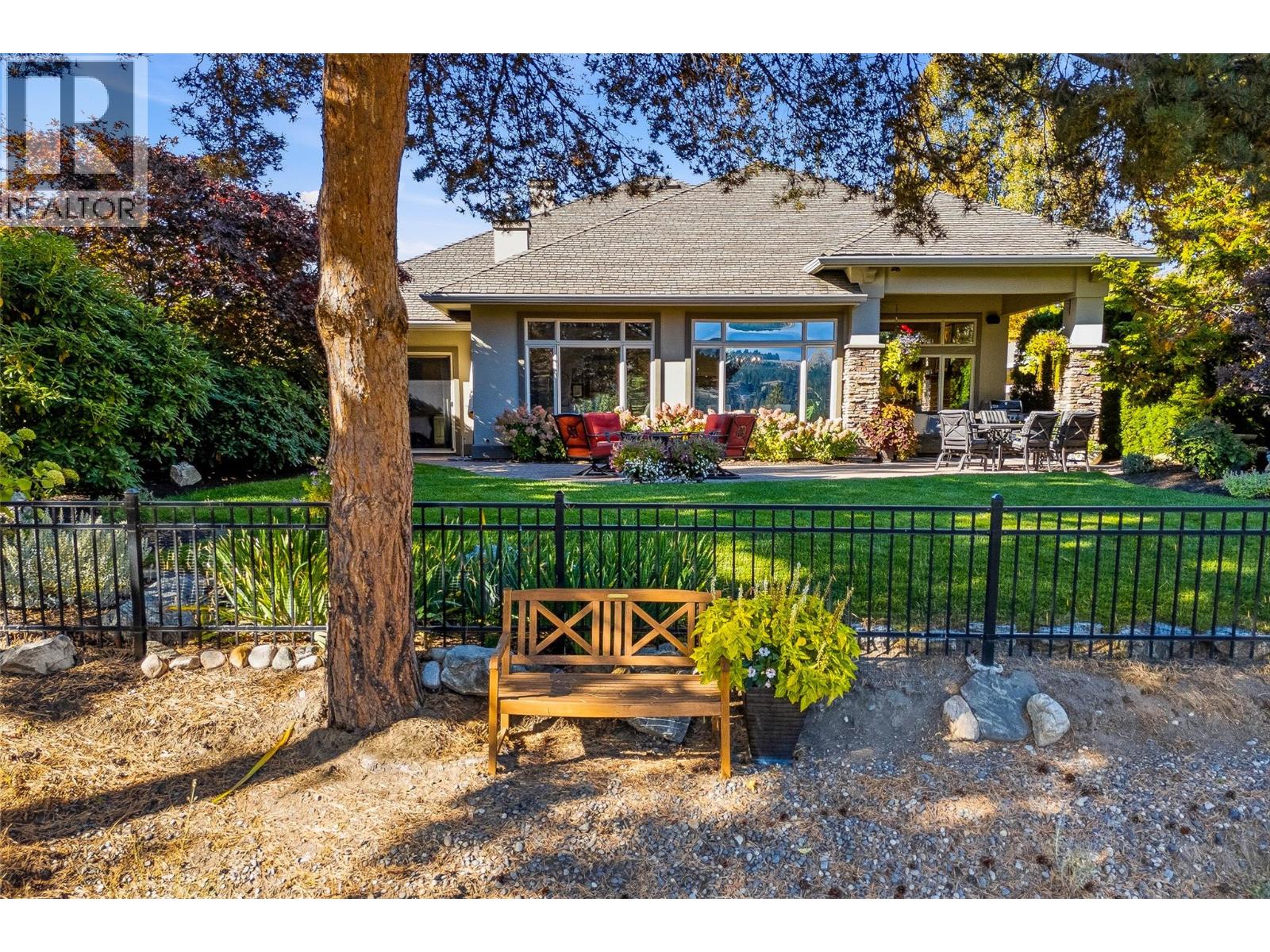 3887 Gallaghers Parkway, Kelowna, British Columbia  V1W 3Z8 - Photo 47 - 10403084