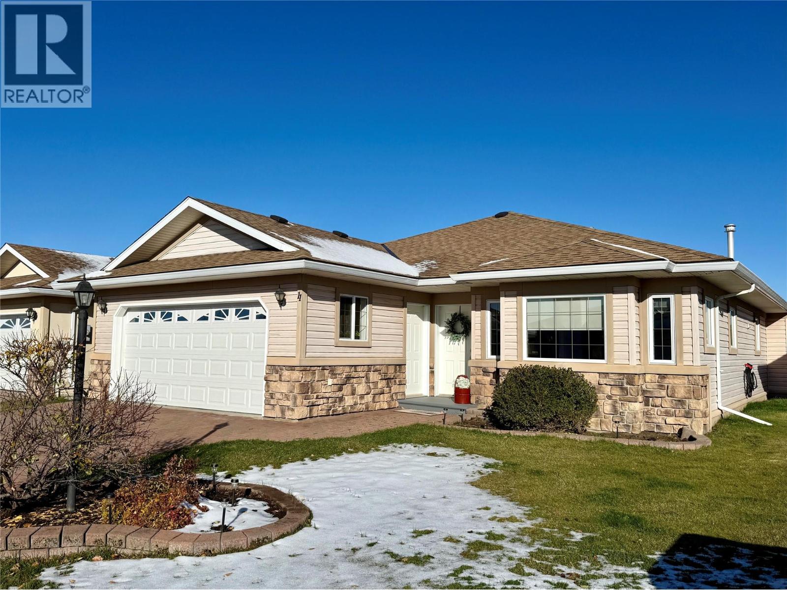 9500 3 Street Unit# 11, Dawson Creek, British Columbia  V1G 4Y6 - Photo 1 - 10403642