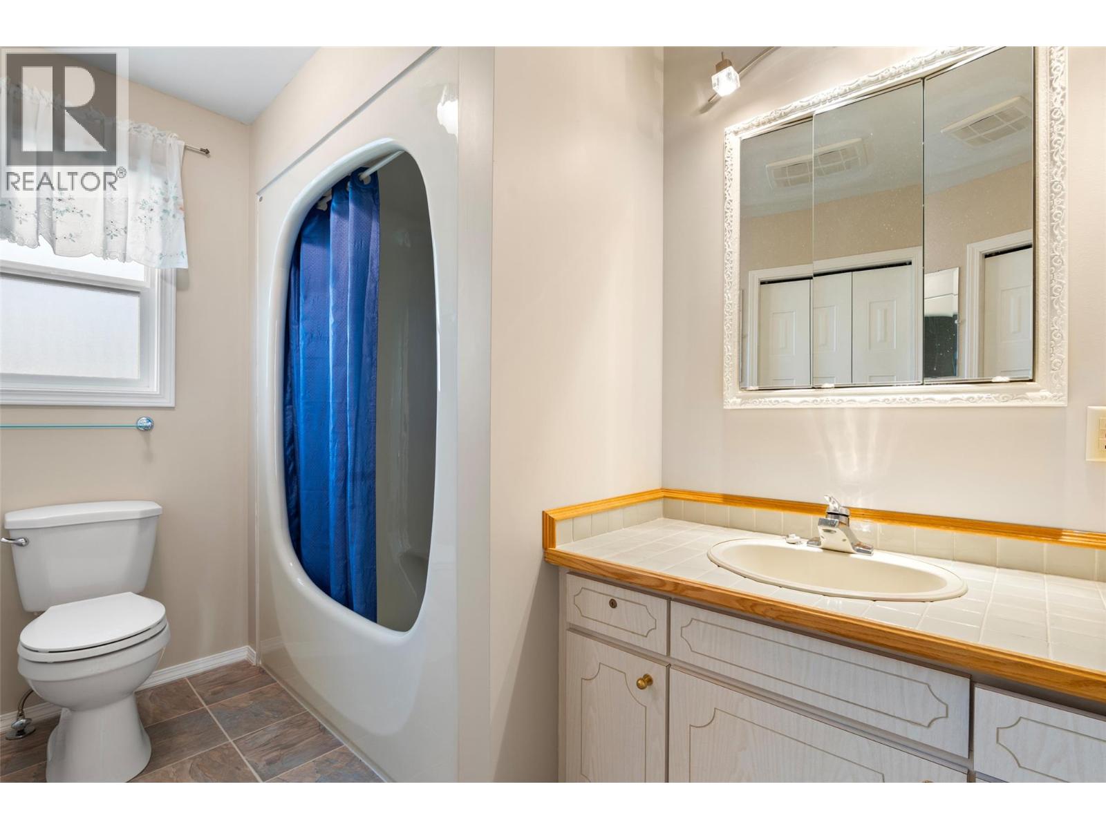 172 Michael Way, Kamloops, British Columbia  V2H 1L3 - Photo 13 - 10403594