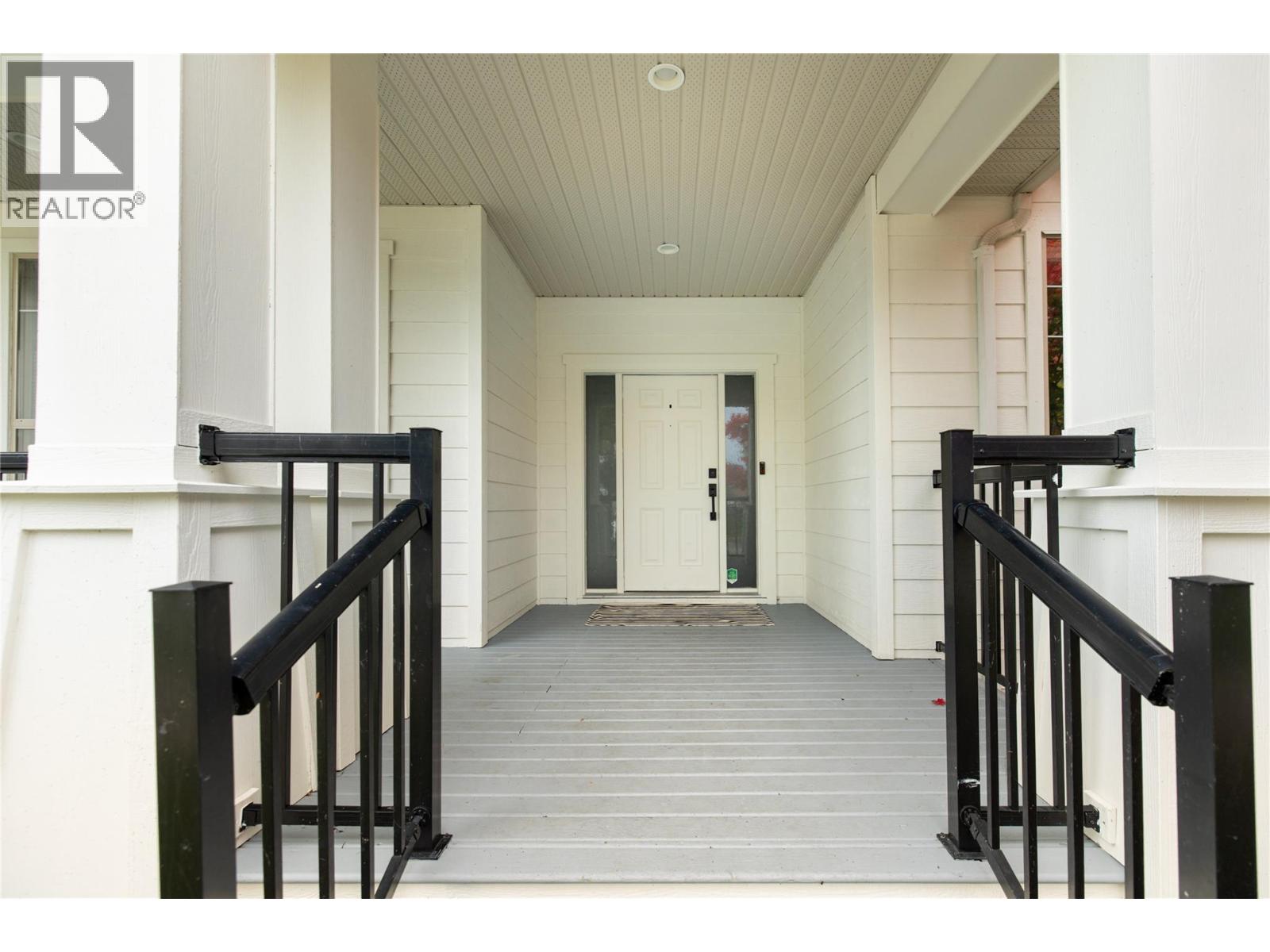 319 Mccarren Avenue, Kelowna, British Columbia  V1W 5A6 - Photo 43 - 10403069