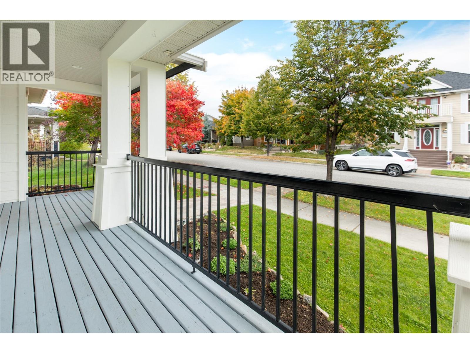 319 Mccarren Avenue, Kelowna, British Columbia  V1W 5A6 - Photo 45 - 10403069