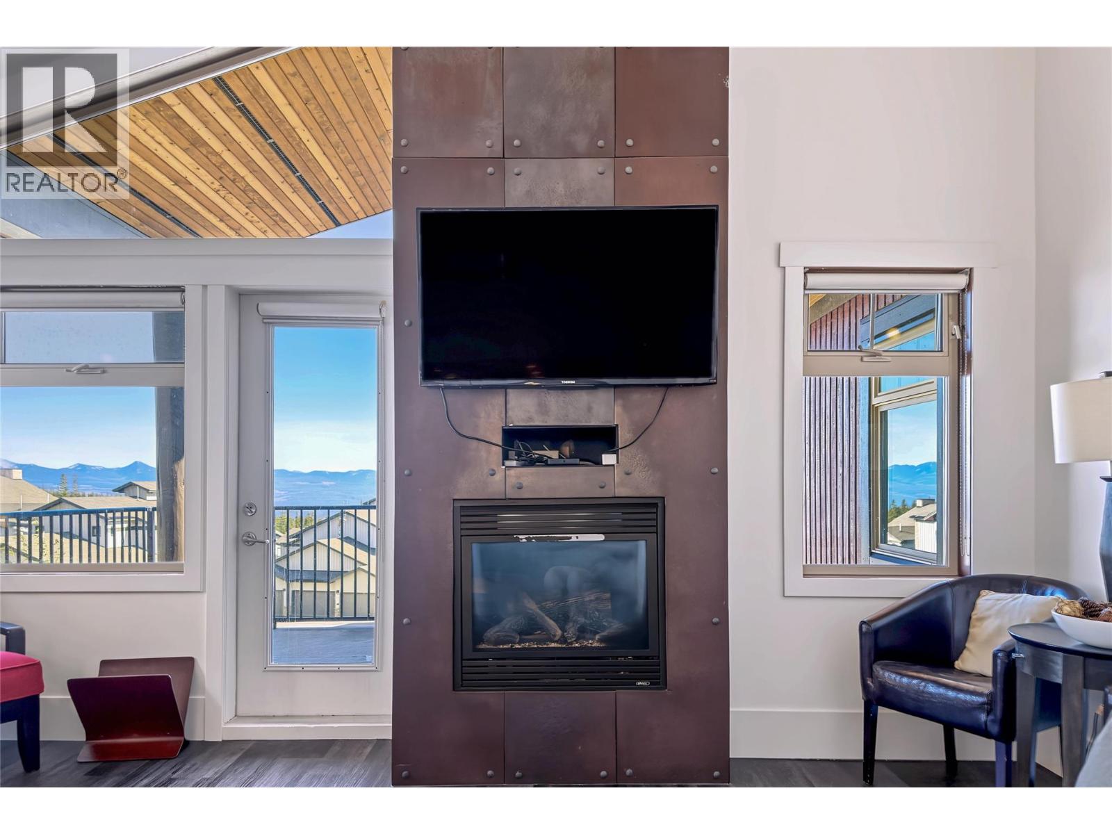 5030 Snowbird Way Unit# 406, Big White, British Columbia  V1P 1P3 - Photo 6 - 10402875