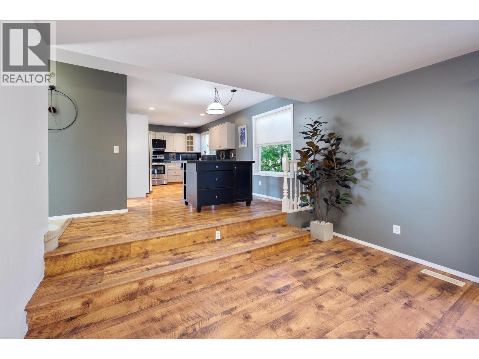 2800 Doucette Drive, West Kelowna, British Columbia  V4T 2S6 - Photo 11 - 10403614