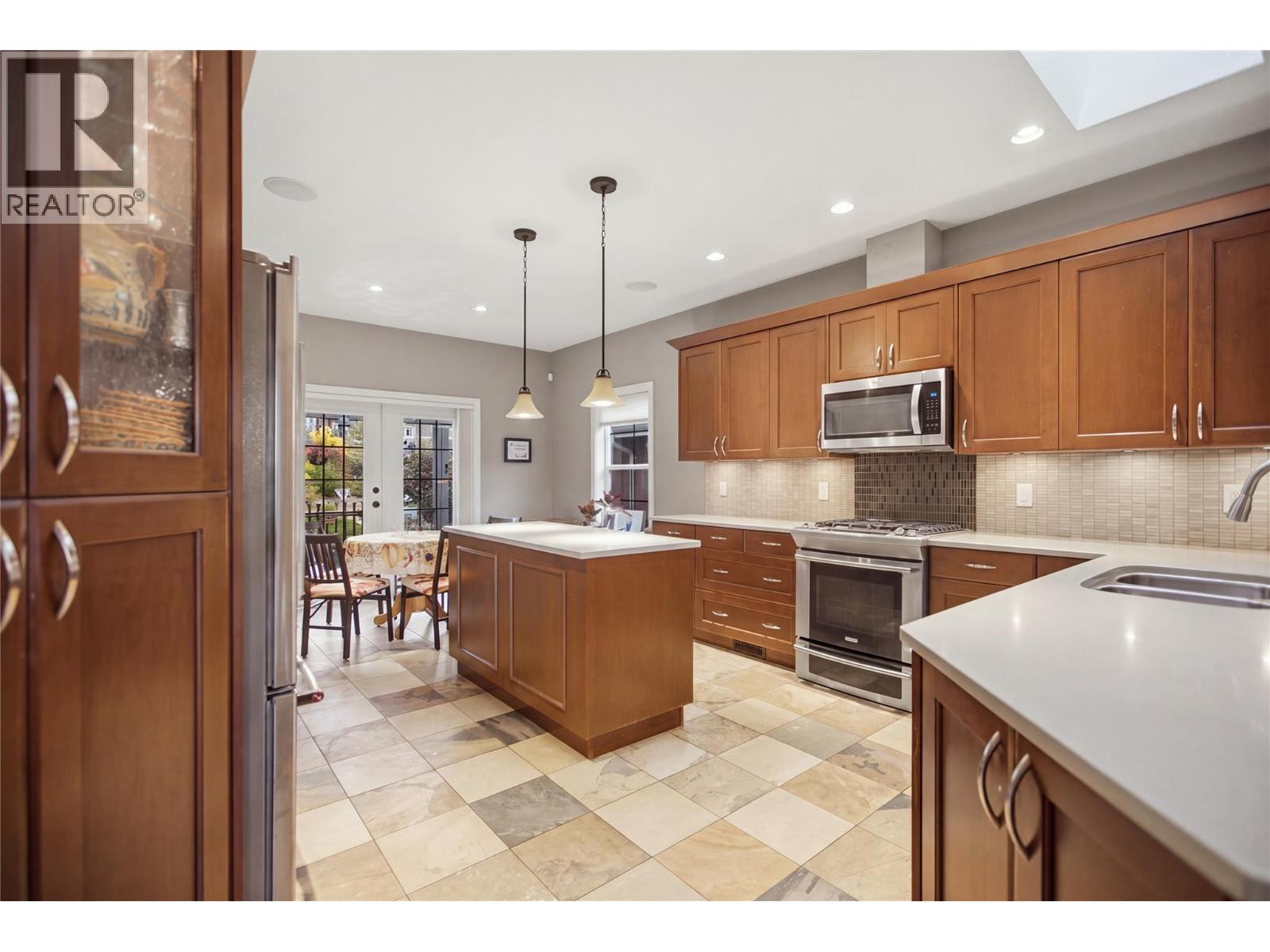 1900 Irongate Place Unit# 2, Kamloops, British Columbia  V2H 0B1 - Photo 23 - 10403641