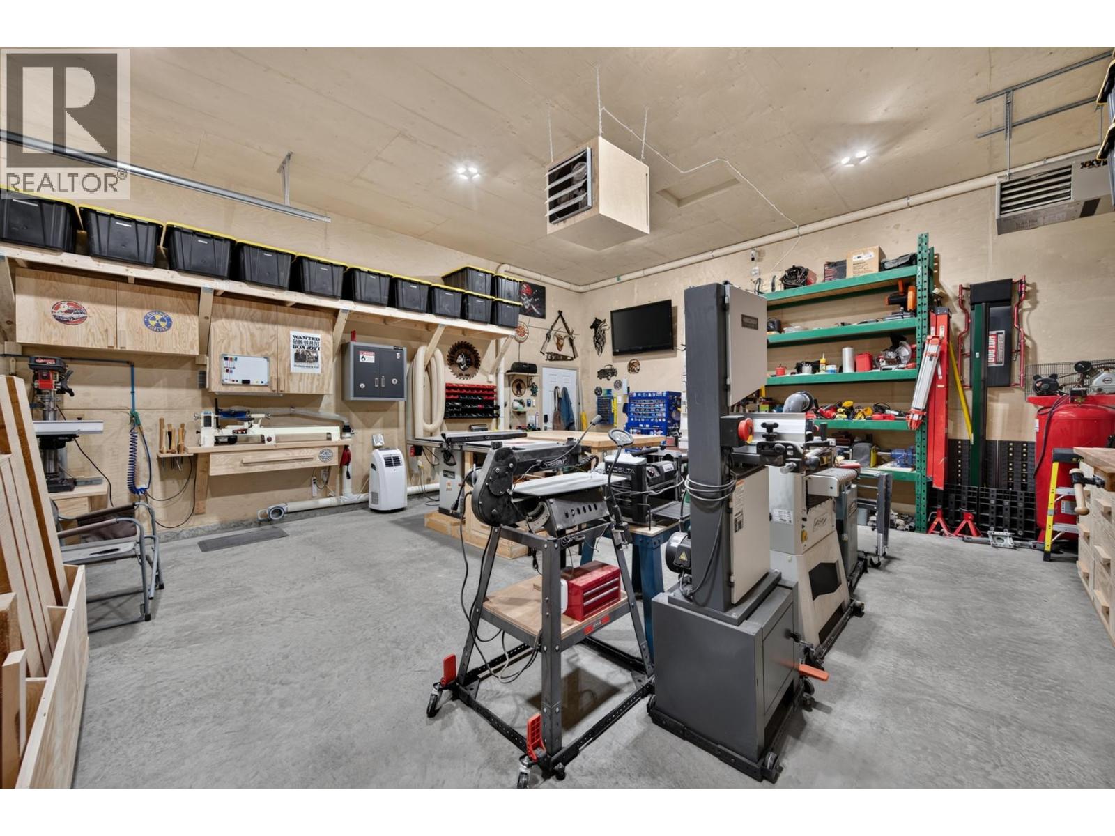 1410 Walnut Avenue, Merritt, British Columbia  V1K 1L3 - Photo 47 - 10403604