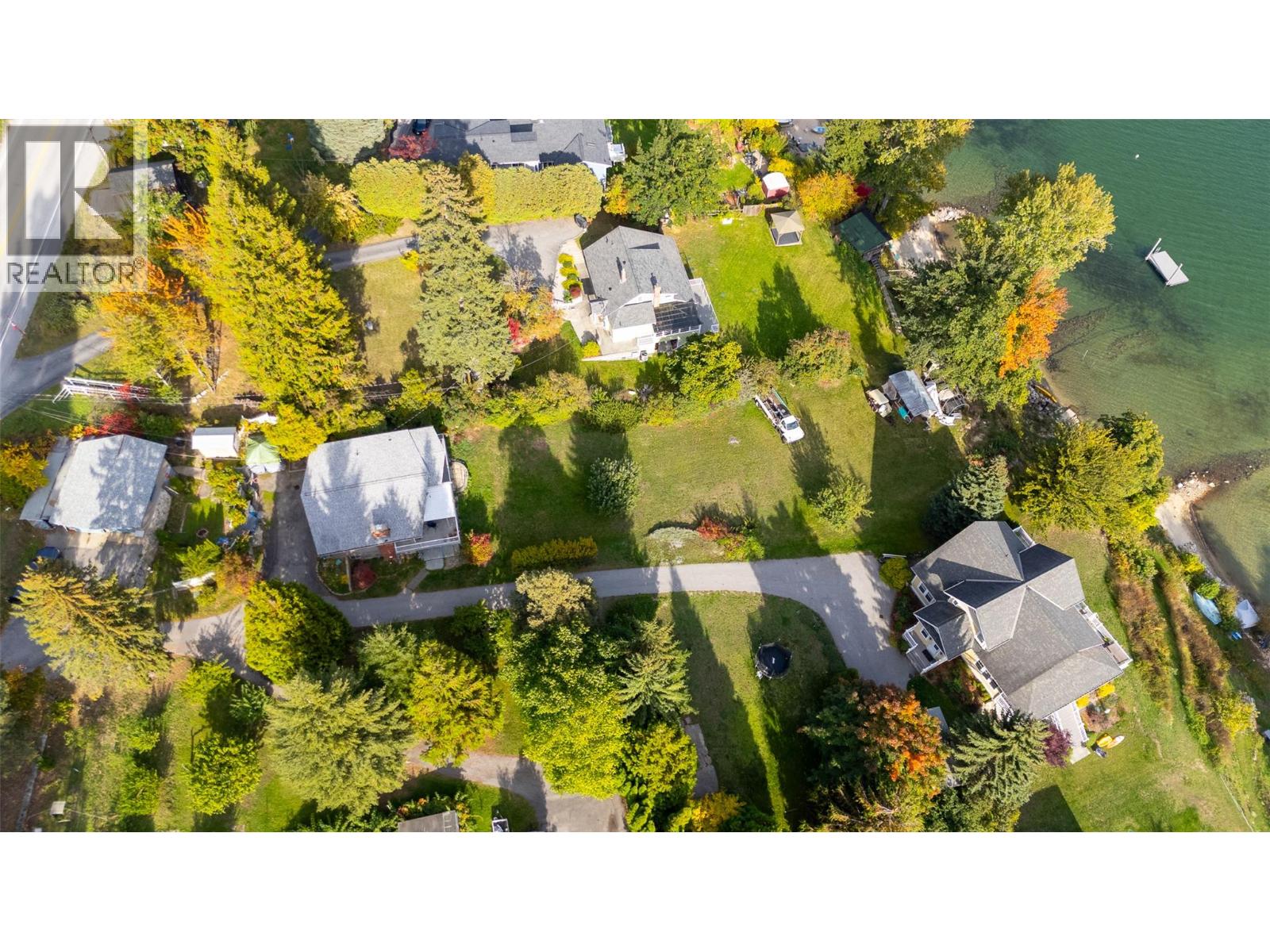 942 3a Highway, Nelson, British Columbia  V1L 6J5 - Photo 4 - 10402164