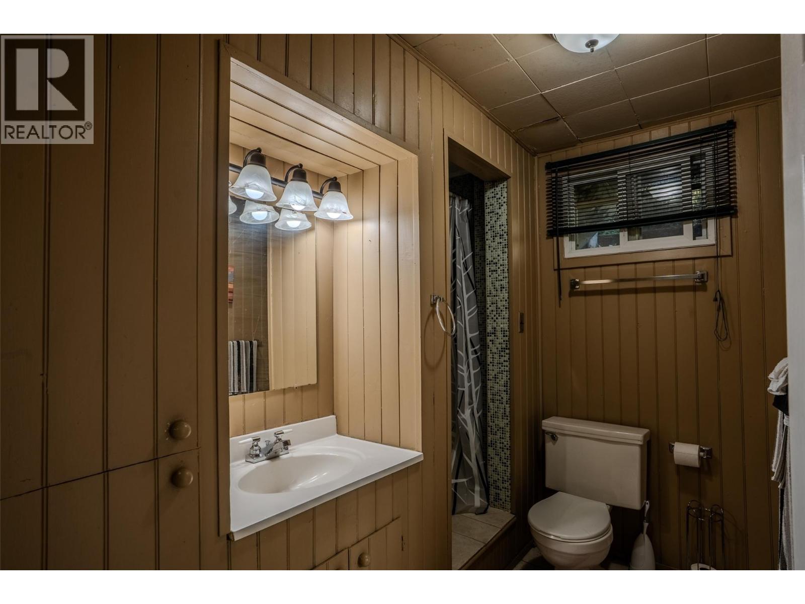 942 3a Highway, Nelson, British Columbia  V1L 6J5 - Photo 50 - 10402164