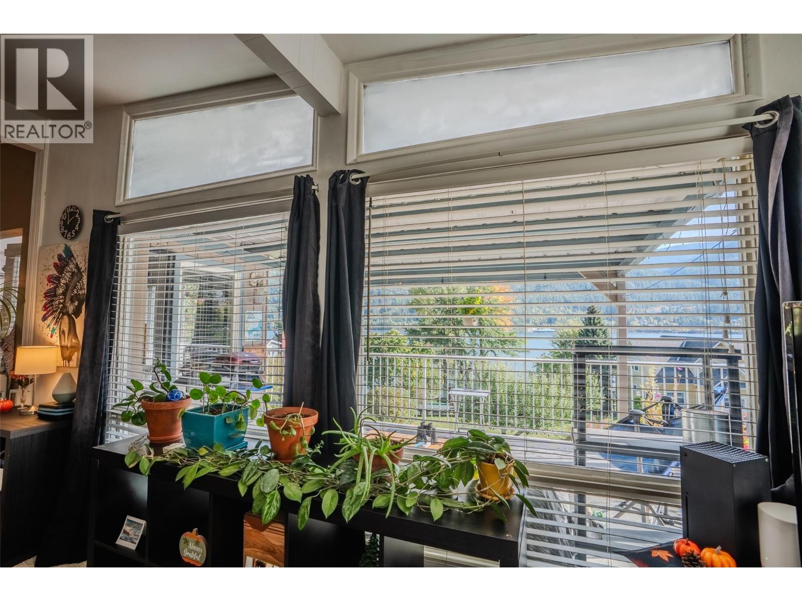 942 3a Highway, Nelson, British Columbia  V1L 6J5 - Photo 59 - 10402164