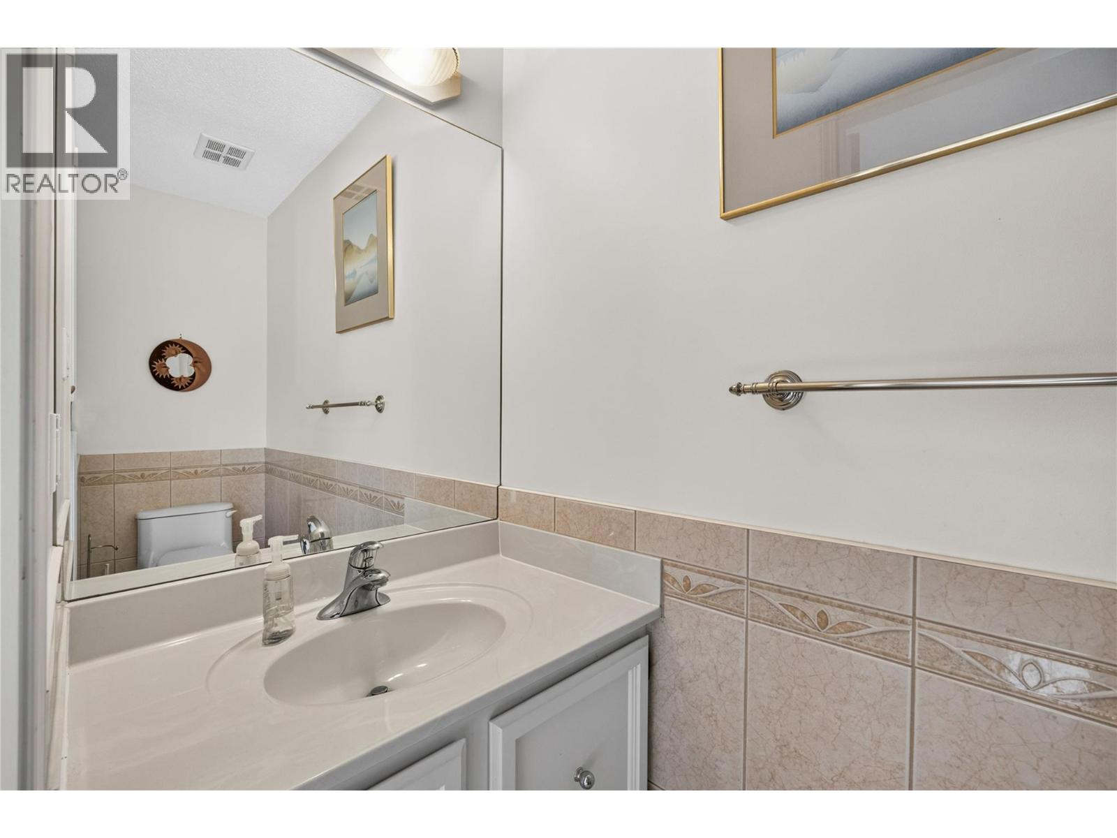 153 Yorkton Avenue, Penticton, British Columbia  V2A 3V3 - Photo 26 - 10403544