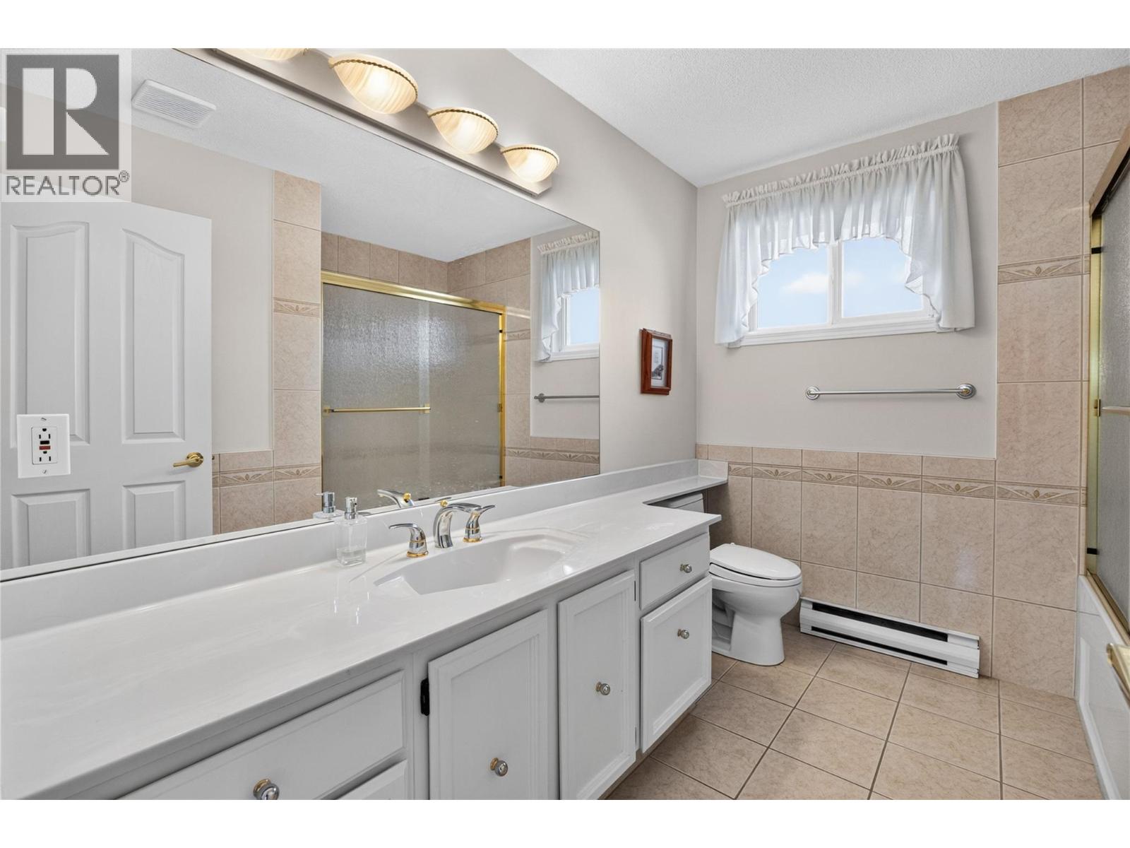 153 Yorkton Avenue, Penticton, British Columbia  V2A 3V3 - Photo 30 - 10403544