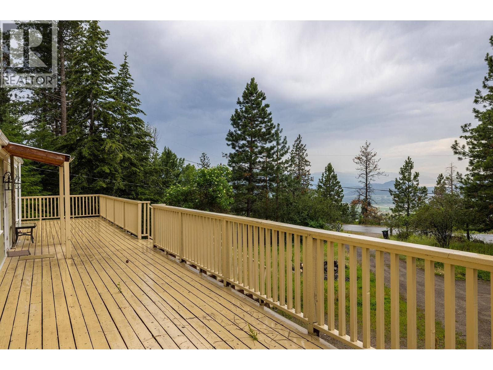 6439 Farmers Drive, Kelowna, British Columbia  V1P 1A2 - Photo 10 - 10403665