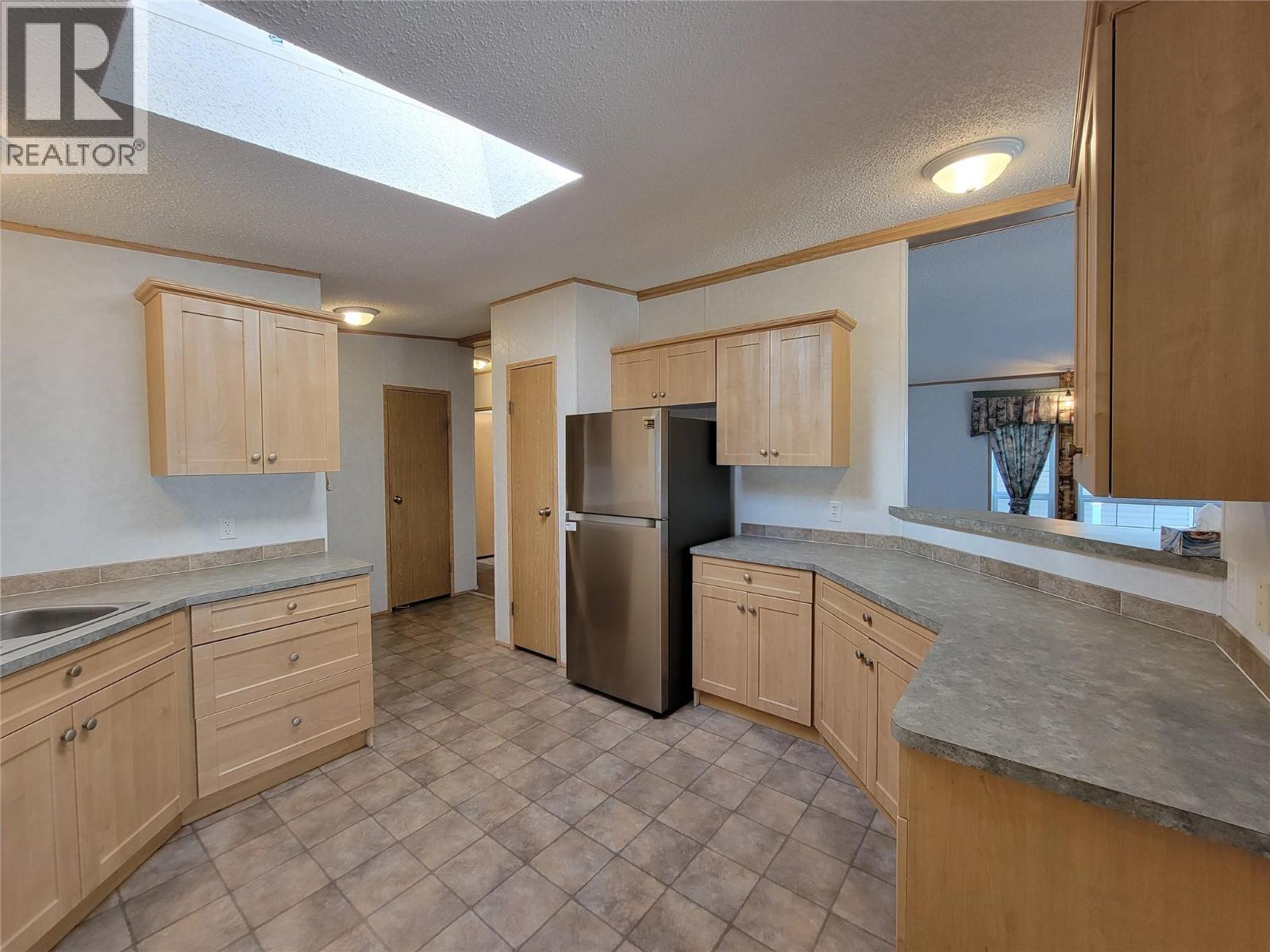 1518 Highway 3a Unit# 13, Keremeos, British Columbia  V0X 1N6 - Photo 10 - 10403673