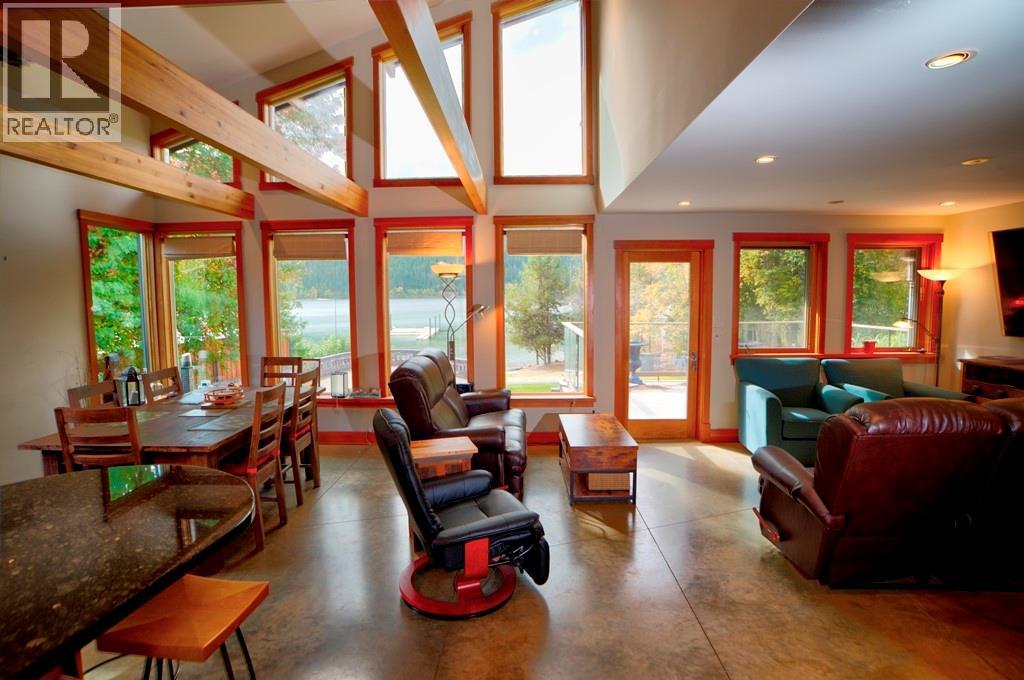 4662 Crescent Road, Nelson, British Columbia  V1L 6N3 - Photo 15 - 10403456
