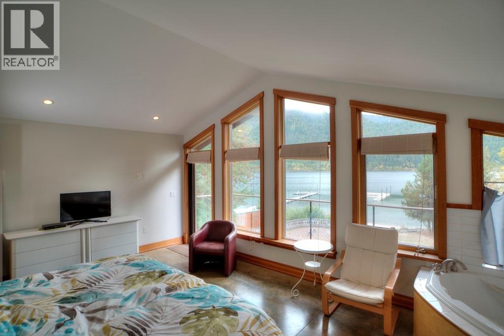 4662 Crescent Road, Nelson, British Columbia  V1L 6N3 - Photo 19 - 10403456