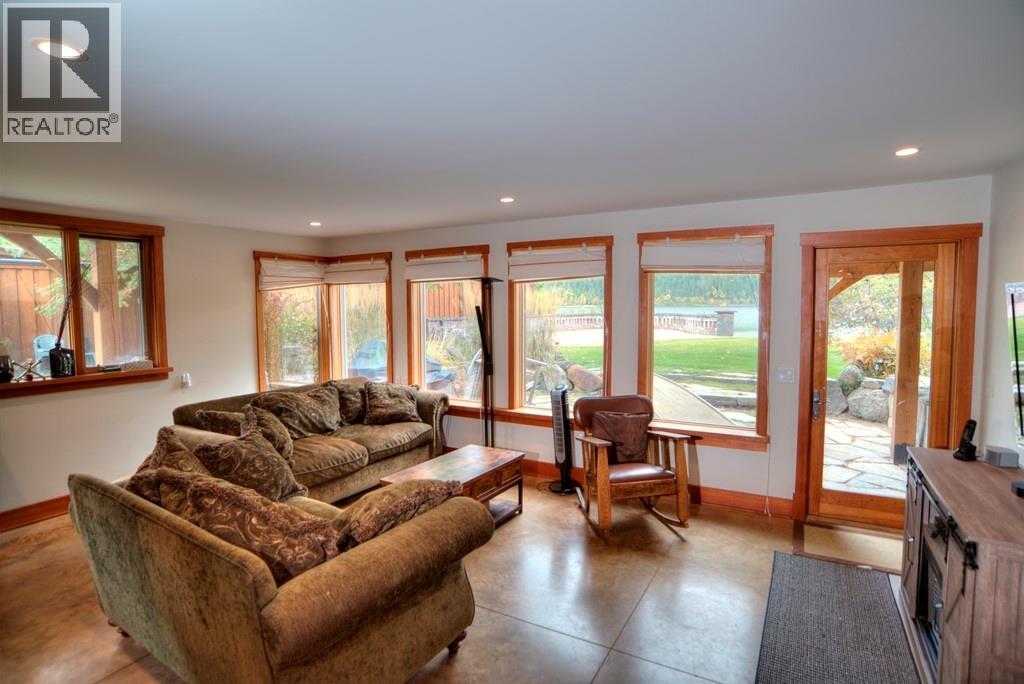 4662 Crescent Road, Nelson, British Columbia  V1L 6N3 - Photo 28 - 10403456