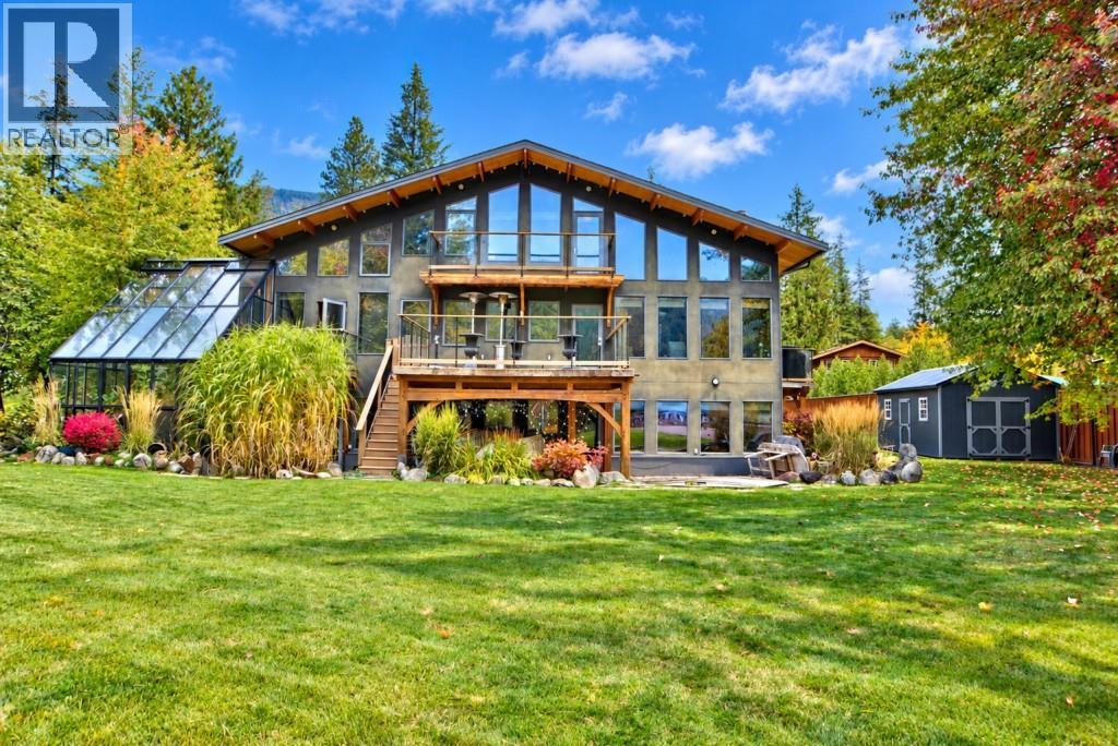 4662 Crescent Road, Nelson, British Columbia  V1L 6N3 - Photo 3 - 10403456