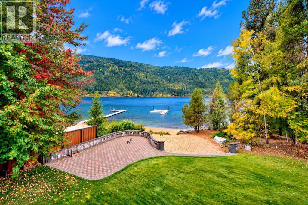 4662 Crescent Road, Nelson, British Columbia  V1L 6N3 - Photo 9 - 10403456