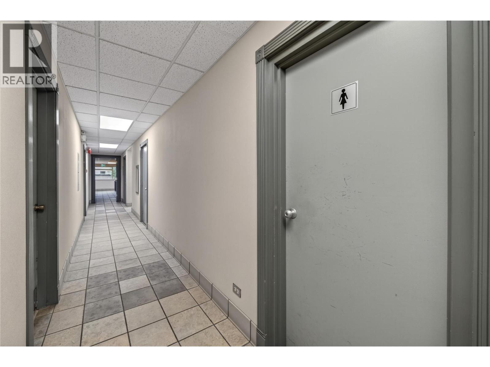 304 Martin Street, Penticton, British Columbia  V2A 5K4 - Photo 36 - 10403050
