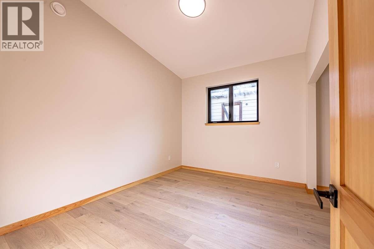 916 Carbonate Street Unit# 2, Nelson, British Columbia  V1L 4R4 - Photo 11 - 10403663