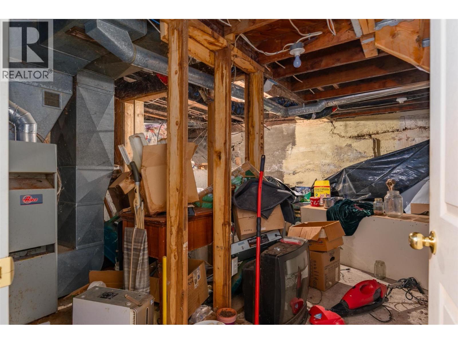 1976 Watson Lane, Fruitvale, British Columbia  V0G 1L1 - Photo 11 - 10403639