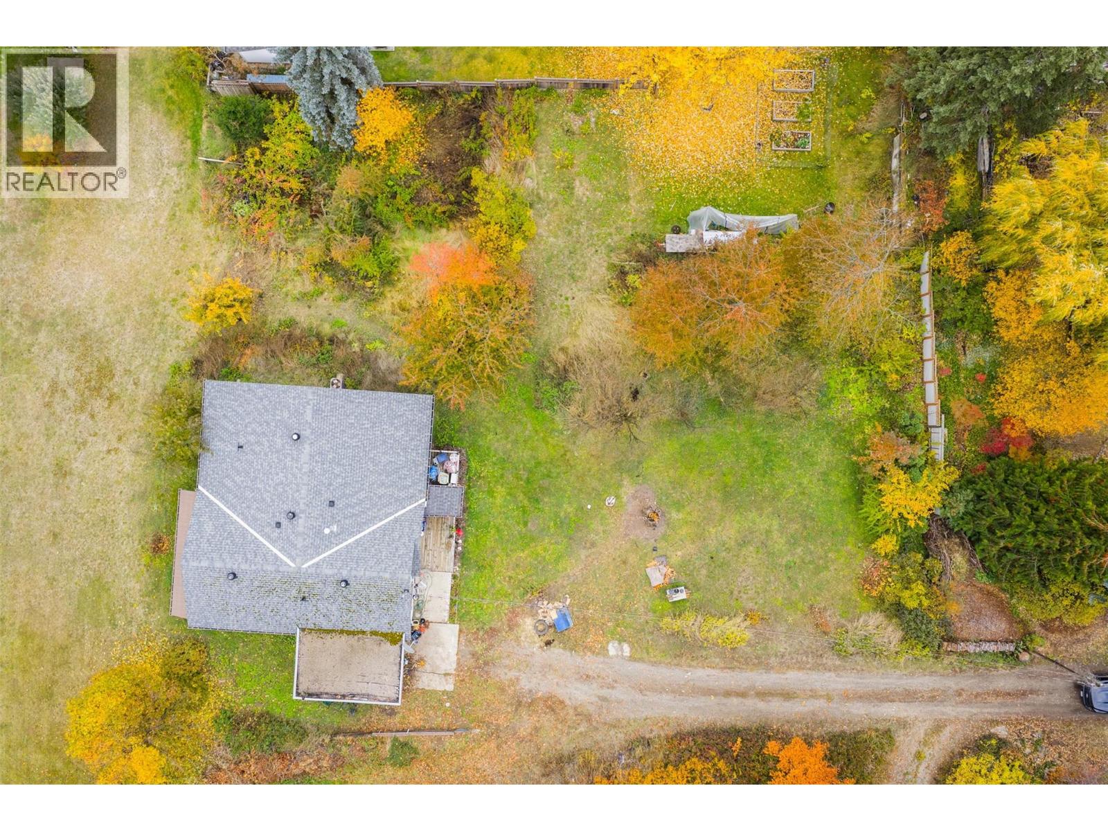 1976 Watson Lane, Fruitvale, British Columbia  V0G 1L1 - Photo 37 - 10403639