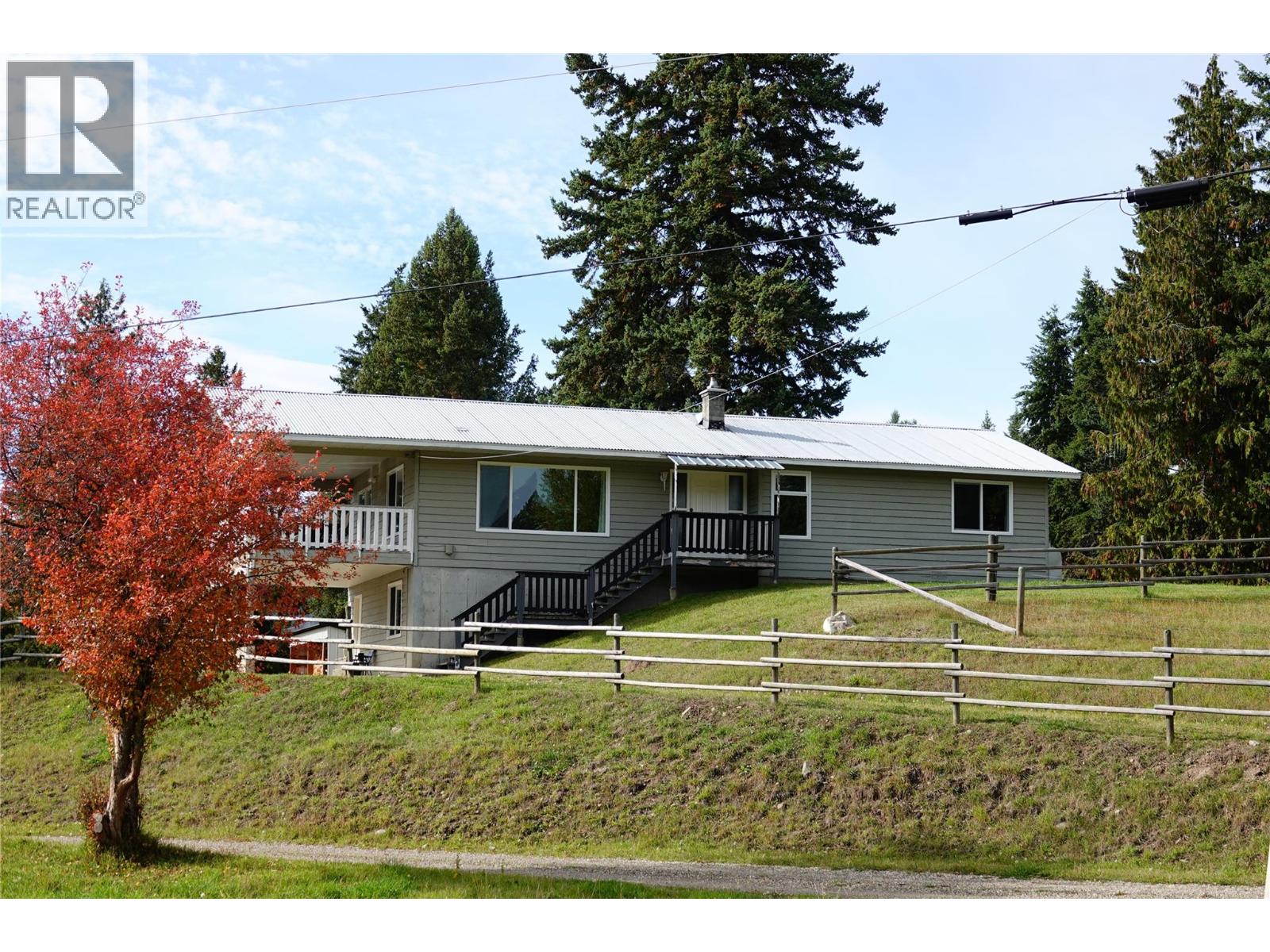 1325 Hepburn Road, Chase, British Columbia  V0E 1M1 - Photo 1 - 10403628